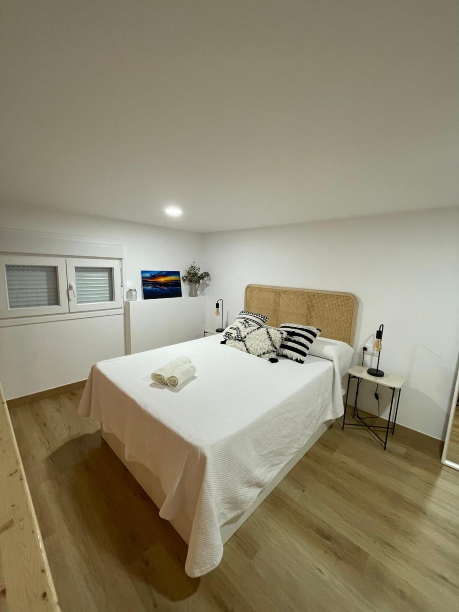 Apartamento De La Luz Tarifa Luaran gambar